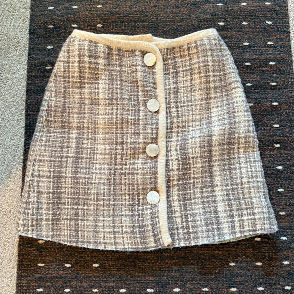Marc Jacobs Women's Size 4 Ivory Tweed Wool Blend Lined Faux Front Button Skirt